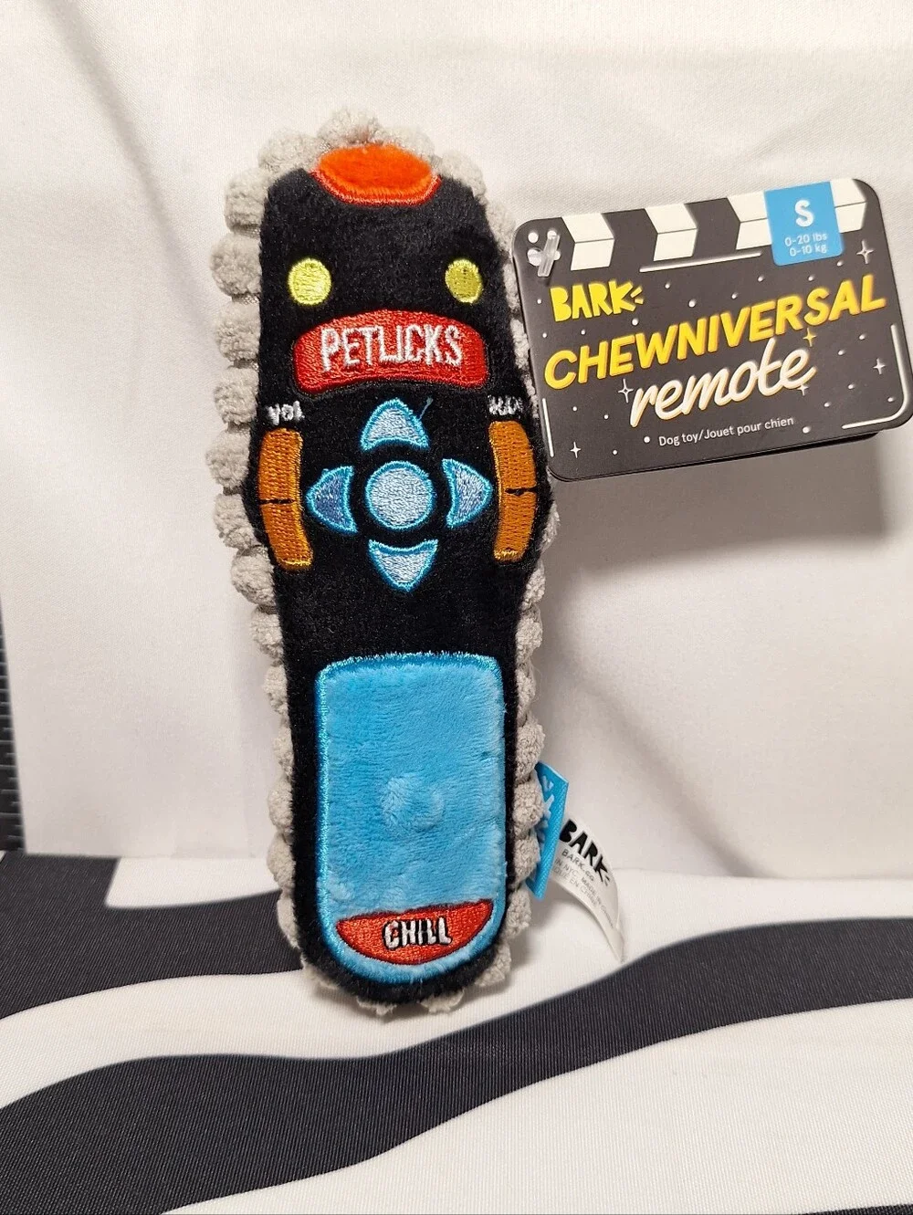 NWT Bark Chewniversal Remote Dog Toy S